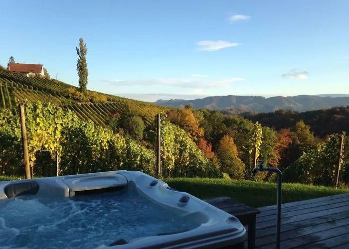 بيت للعطل Weingarthaus *